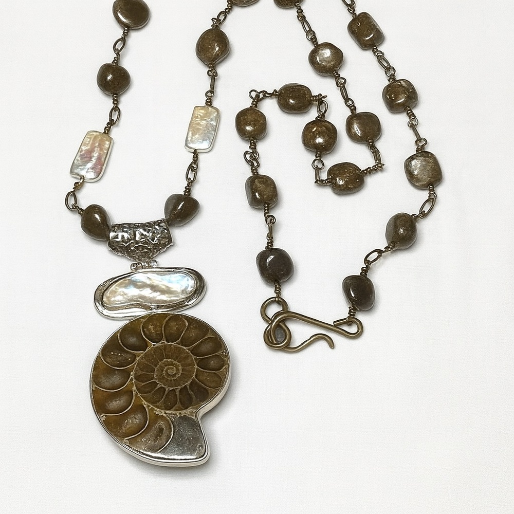 JMAX Handmade Ammonite Fossil & Mother of Pearl Silver Necklace Boho Nature